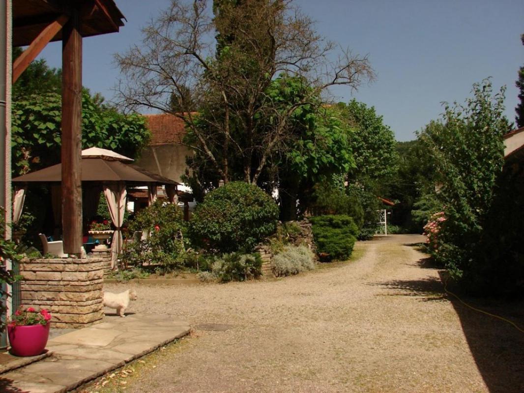 Le Clos Du Jardin 贝诺斯特 外观 照片